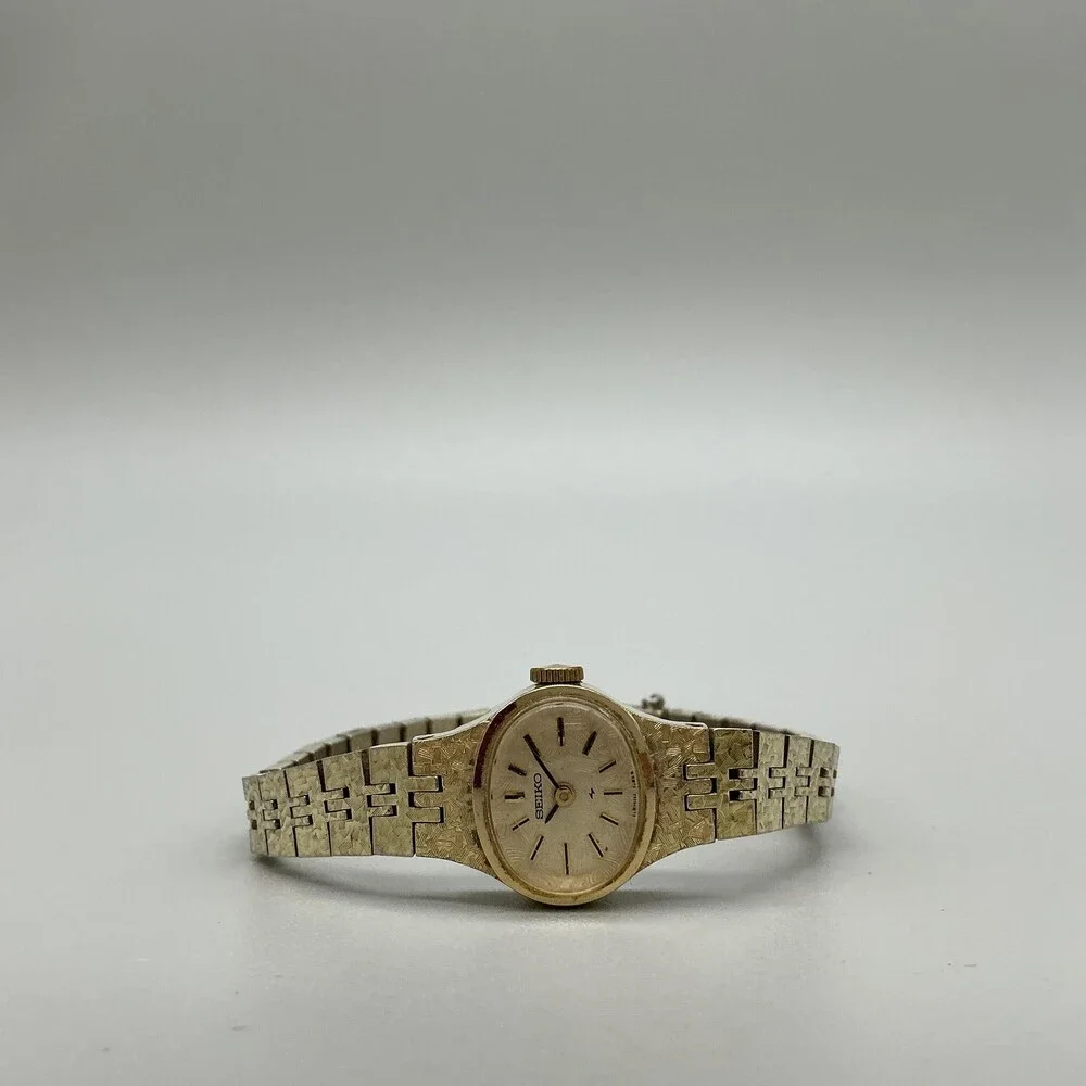 Vintage Seiko Womens Watch 17mm 11-7619 Gold Tone Oval Dial Manual Wind 6